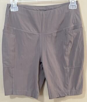 Mondetta Performance Luxury Womens‎ S Biker Shorts Taupe Nylon Pockets EUC